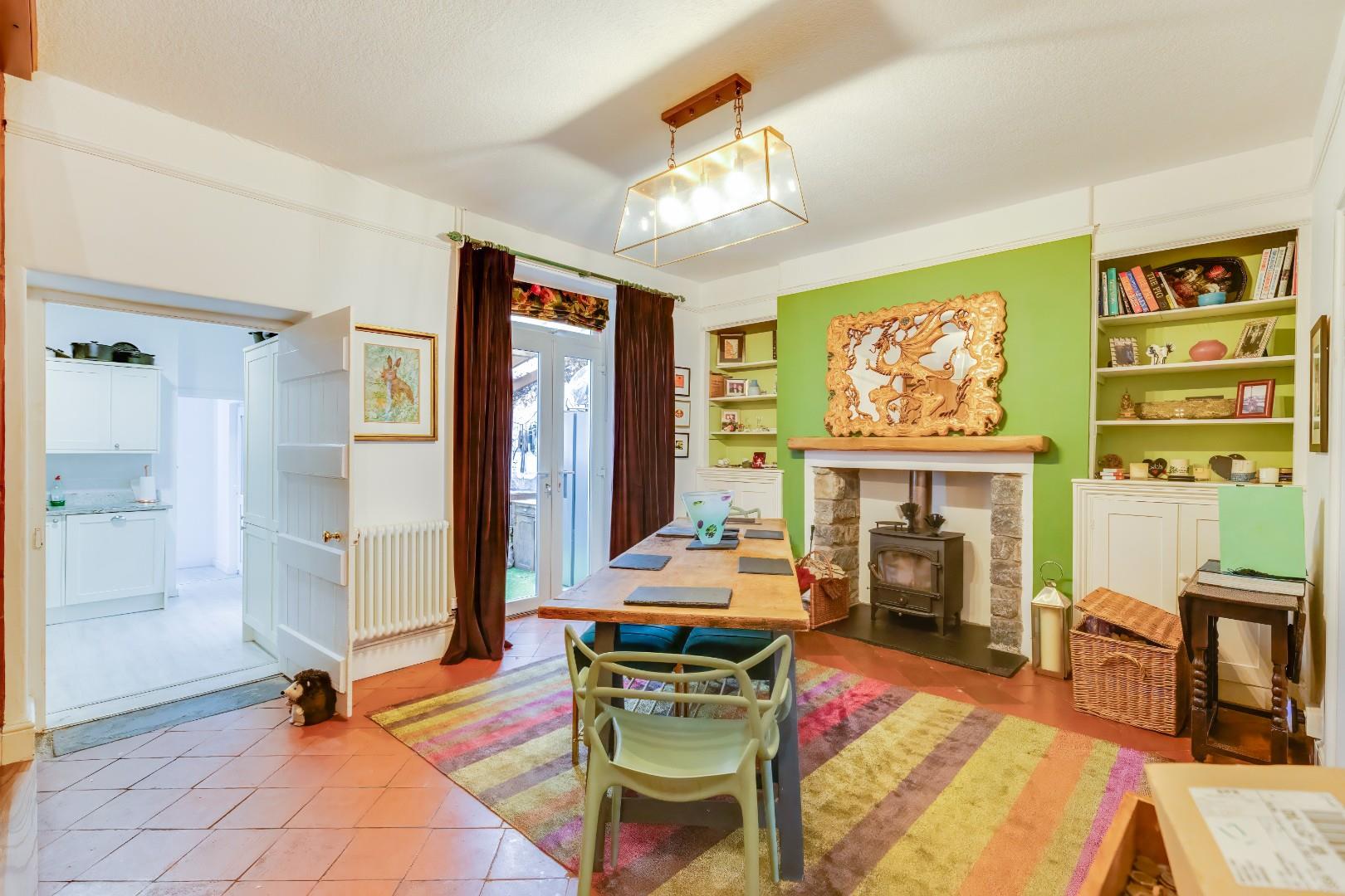 High Street, Cowbridge, Vale of Glamorgan, CF71 7AD